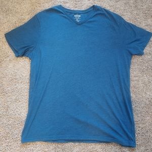 XL Blue V-neck shirt